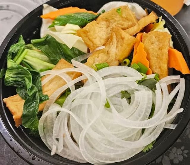 V1- Veggie & Tofu Phở - Phở Bau & Đậu Hủ.