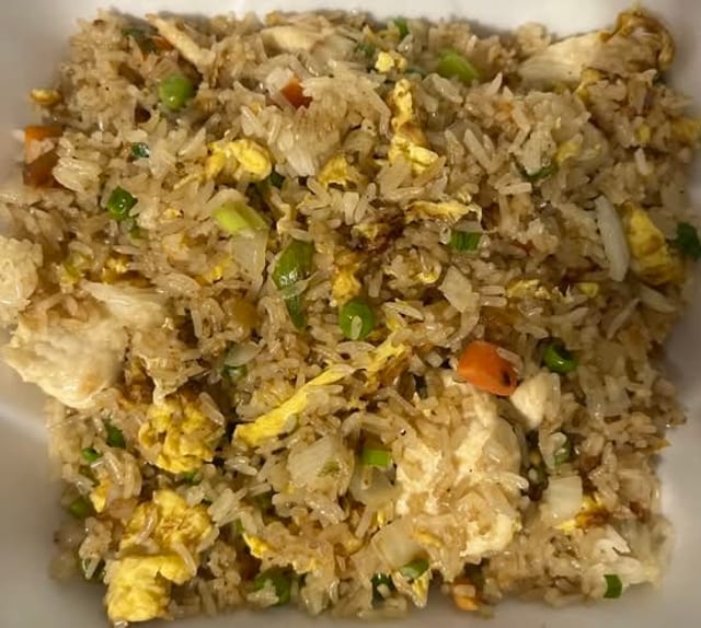 F5 - Chicken Fried Rice - Cơm Chiên Gà.