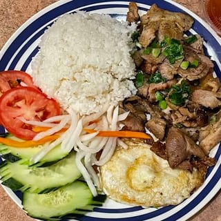 C3 - Grilled Pork - Com Thit Nuong Opla