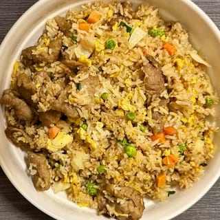 F6 - Beef Fried Rice - Cơm Chiên Bò